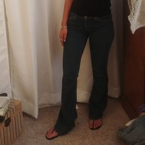 🍷SALE! Five pocket boot cut jeans 👖